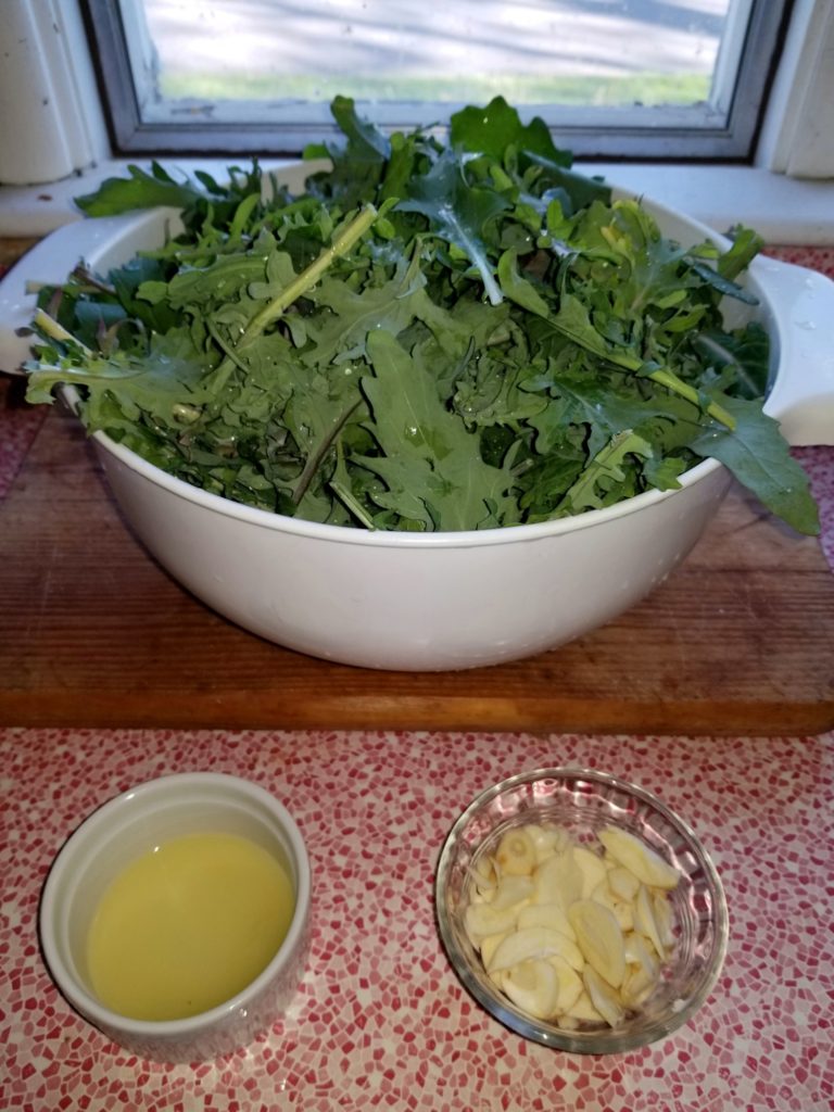 Kale, Sliced Garlic and Lemon Juice